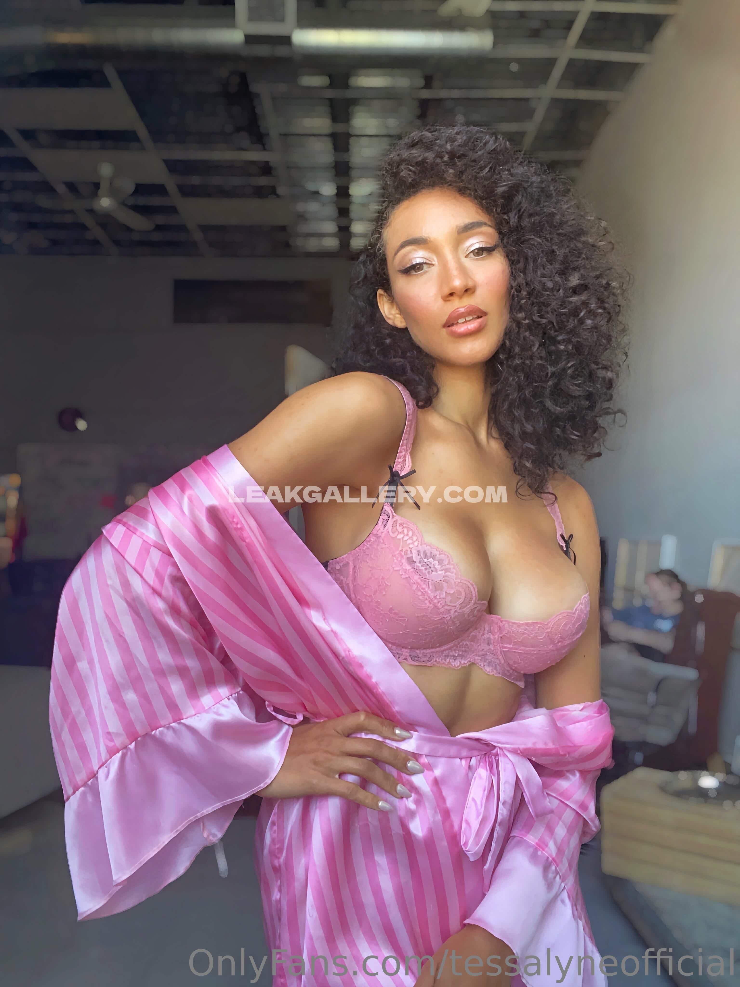 Tessalyneofficial Exclusive Leaked Nude OnlyFans #12737301