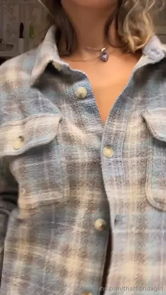 Thatfloridagirl Plaid Shirt Strip Tease OnlyFans Video Leaked