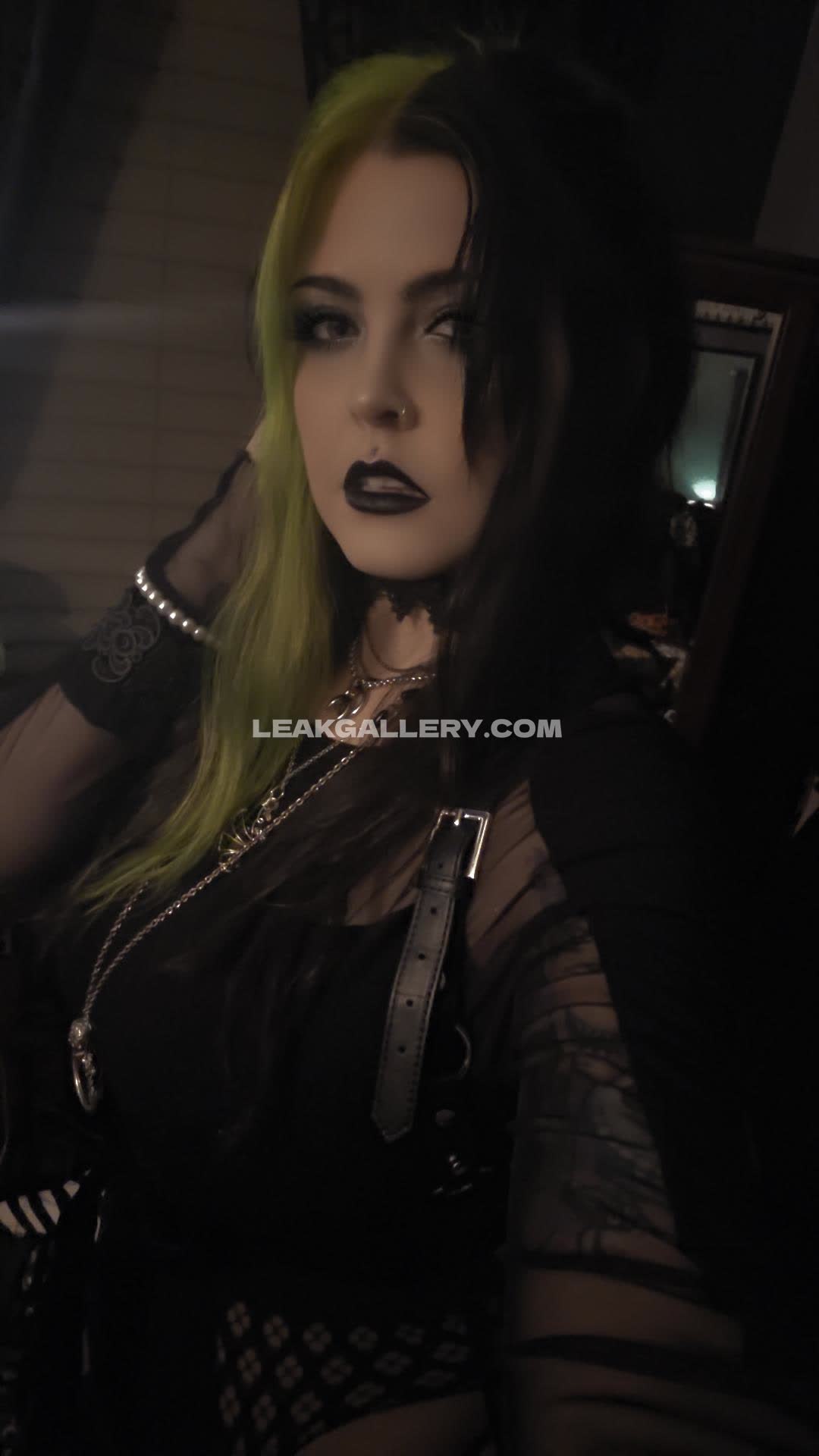 The_feralhousewife Exclusive Leaked Nude OnlyFans #13246459