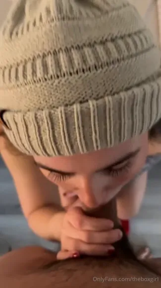 Theboxgirl Handjob And Blowjob OnlyFans Video Leaked