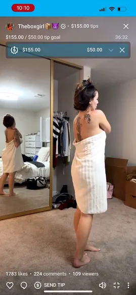 Theboxgirl Towel Drop Ass Twerk OnlyFans Video Leaked