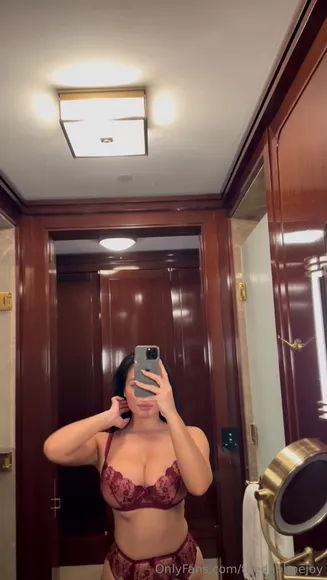 Thedaphnejoy Lace Bra And Panties OnlyFans Video Leaked