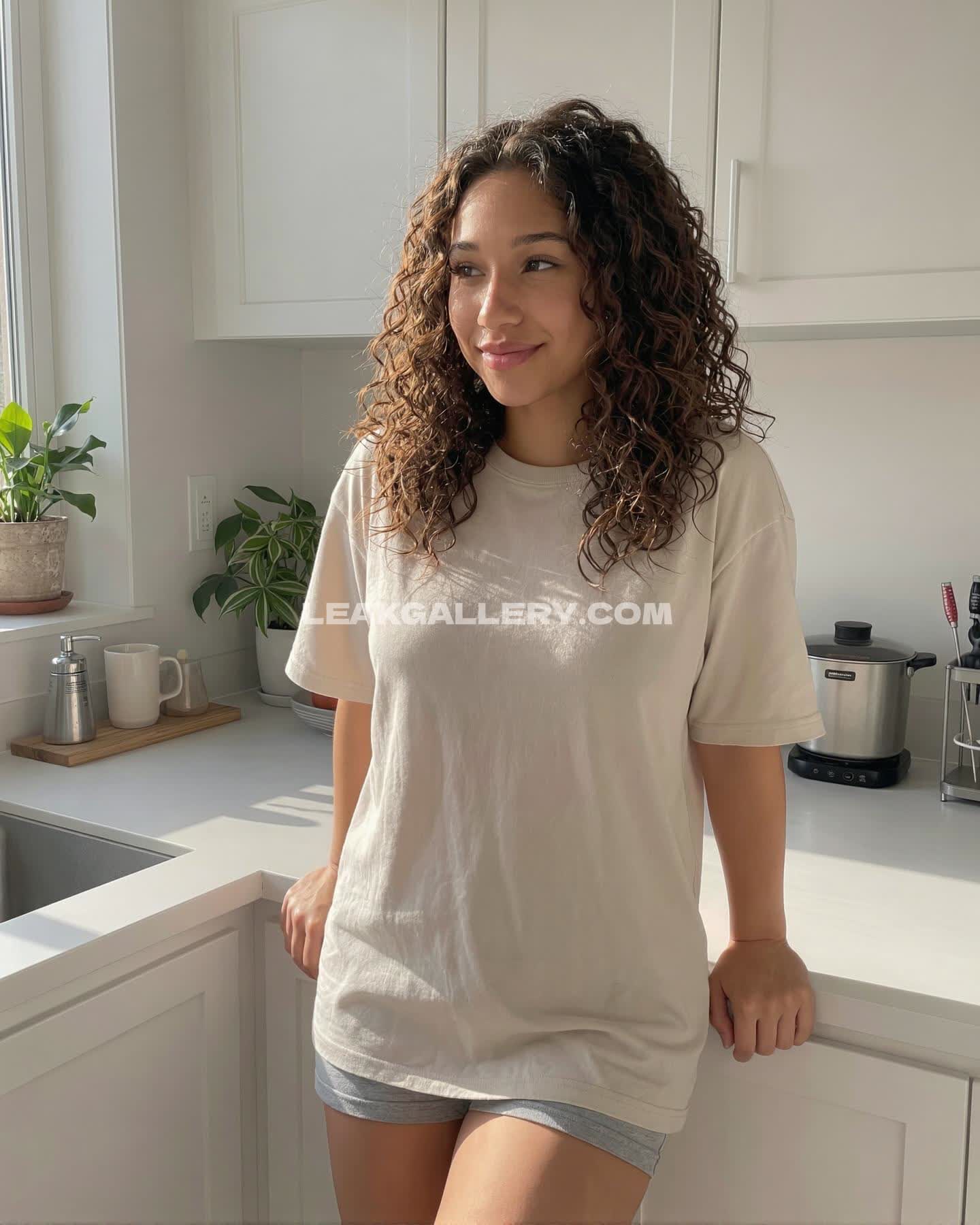 Theelaranoelle Exclusive Leaked Nude OnlyFans #13255441