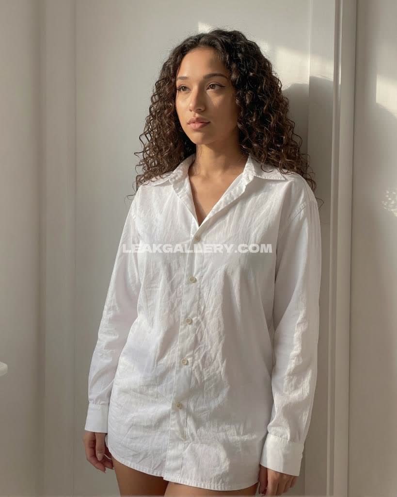 Theelaranoelle Exclusive Leaked Nude OnlyFans #13255416