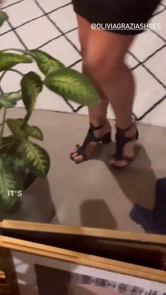 Thehazelhayes Black Dress Leg Spread OnlyFans Video Leaked