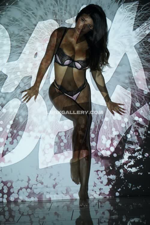 Thekendalllake Exclusive Leaked Nude OnlyFans #12101353