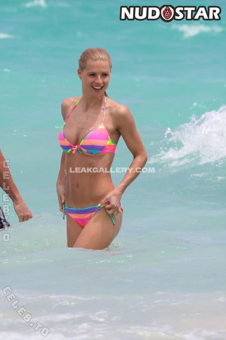 Therealhunzigram / michelle_hunziker Exclusive Leaked Nude OnlyFans #13534595