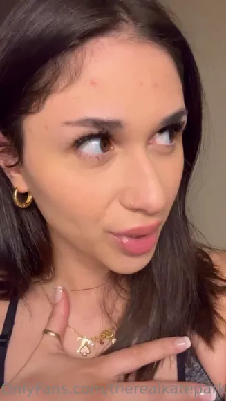 Therealkateparker Black Bra Tease OnlyFans Video Leaked
