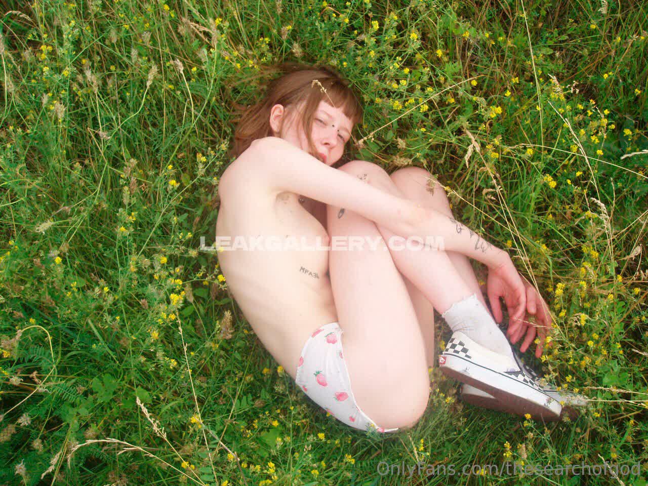 Thesearchofgod / thesearchofgod_strawberry_cheesecakee_hello_kitty1337_wonderifucare_sunrise_angel_ Exclusive Leaked Nude OnlyFans #13125244