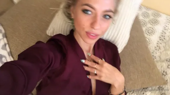 Leakgalerry Bare Midriff Tease OnlyFans Video Leaked
