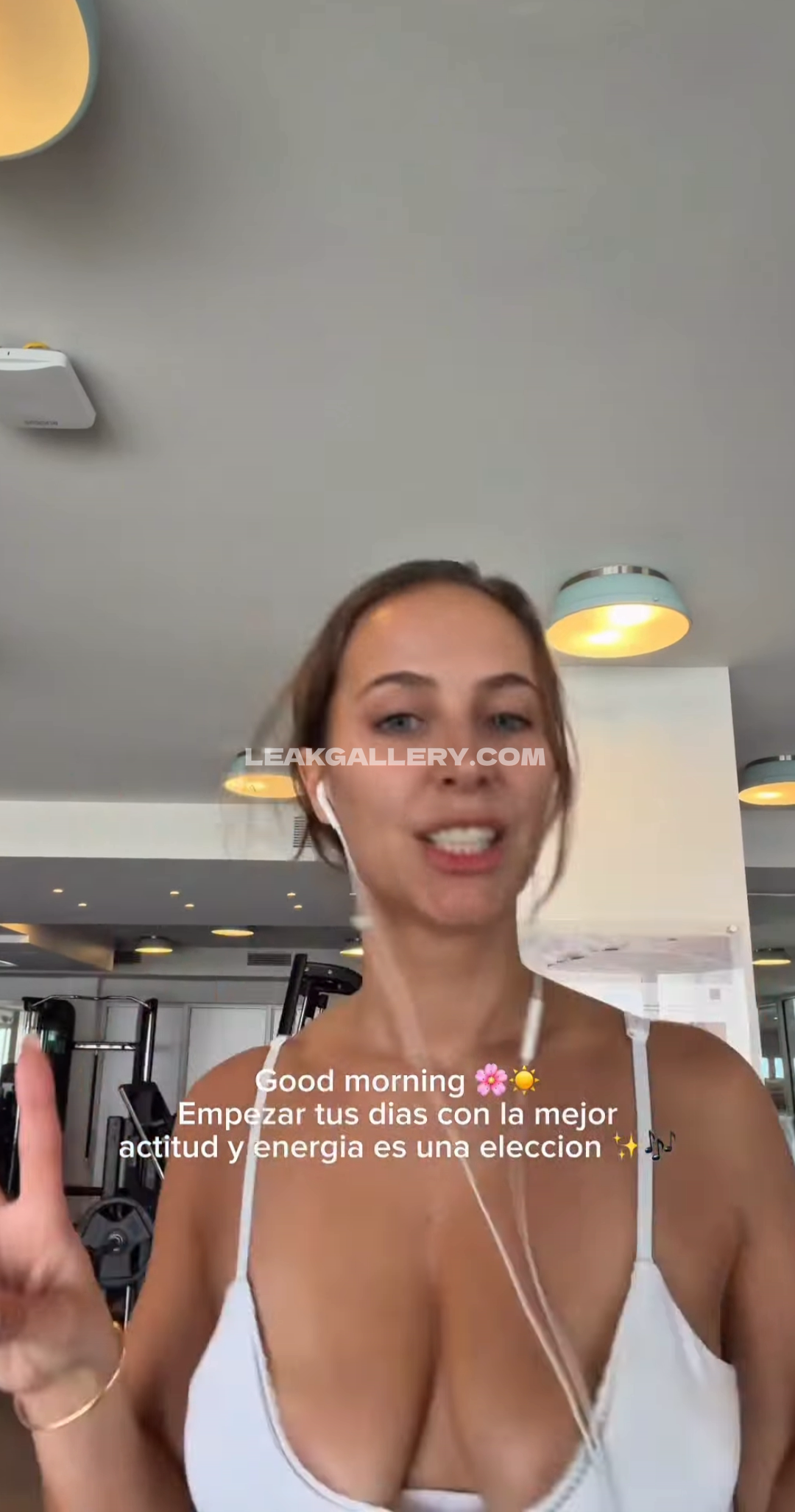 Tinabruen Exclusive Leaked Nude OnlyFans #13386781