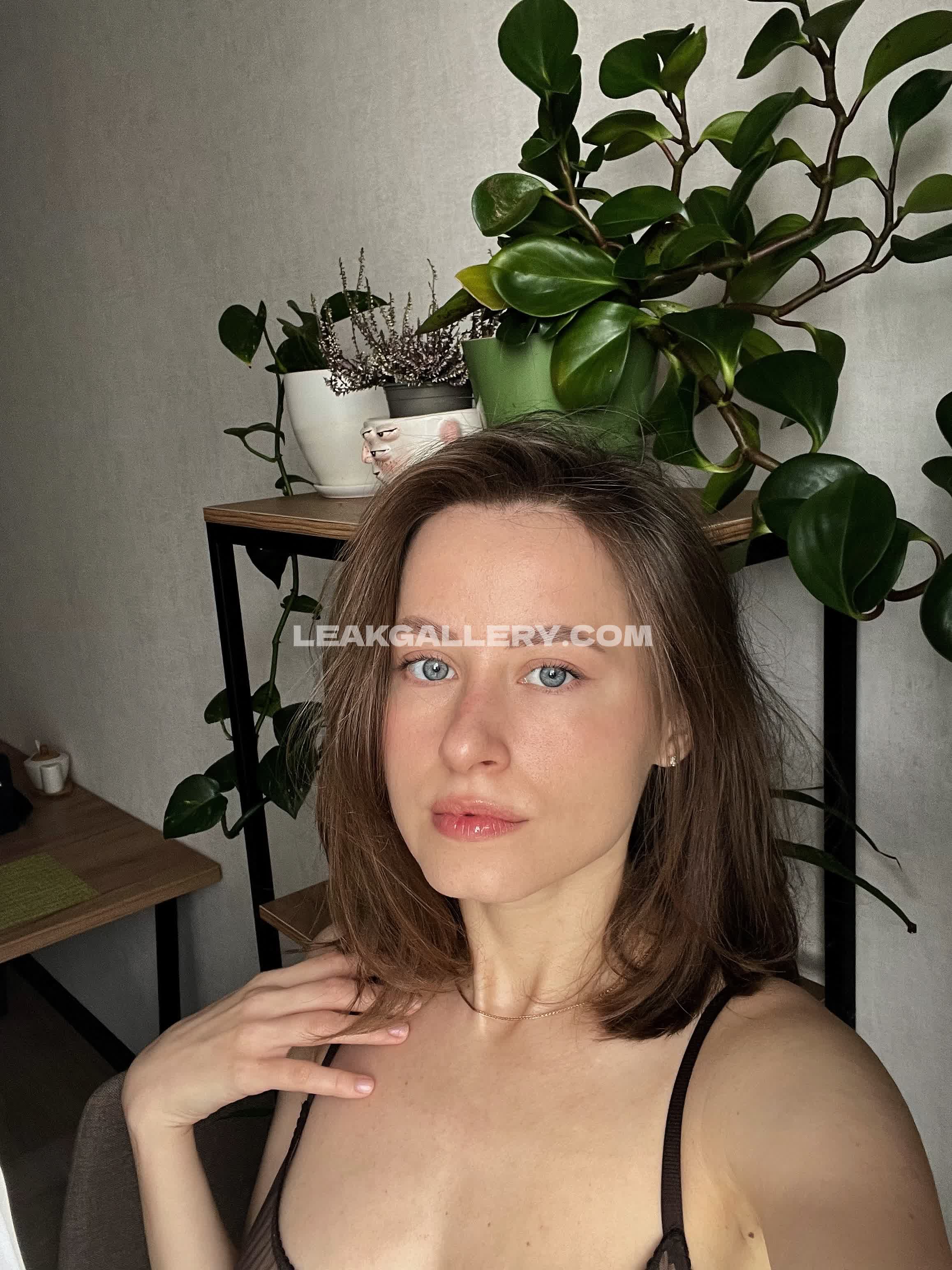 Tomaefremova Exclusive Leaked Nude OnlyFans #13336918