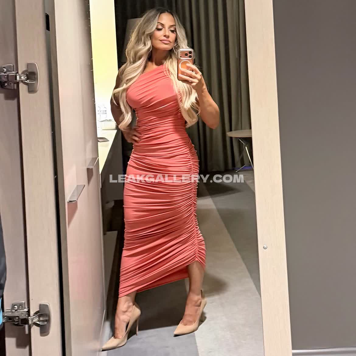 Trishstratuscom Exclusive Leaked Nude OnlyFans #13341485