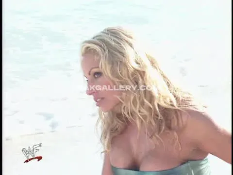 trishstratuscom
