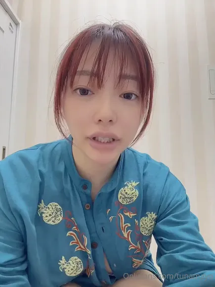 Tsunamayo Spreading Legs For Camera OnlyFans Video Leaked