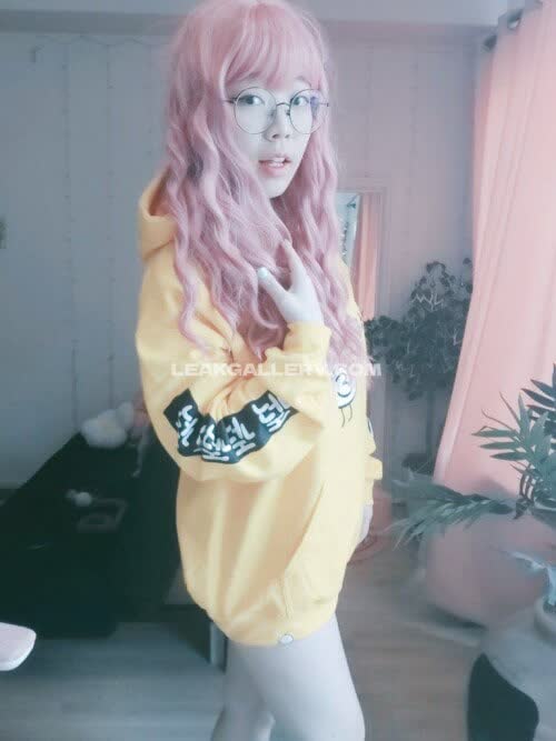 Ttvrosie_ Exclusive Leaked Nude OnlyFans #14875812