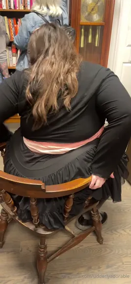 Udderlyadorable Plump Ass In Skirt OnlyFans Video Leaked