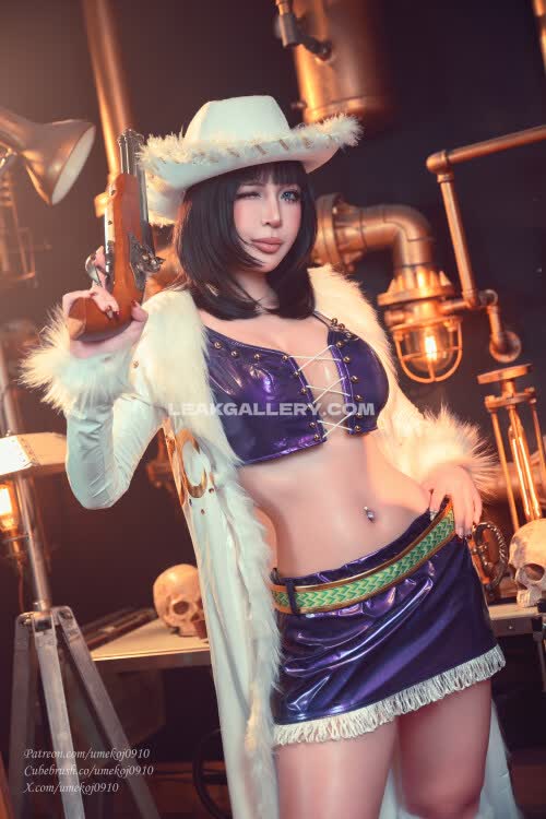 Umekojcosplayer Exclusive Leaked Nude OnlyFans #12177271