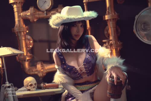 Umekojcosplayer Exclusive Leaked Nude OnlyFans #12177256