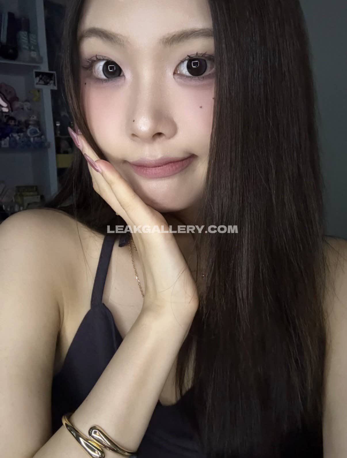 Ur_swan.ing / ex_purple_kiss / swan Exclusive Leaked Nude OnlyFans #13179056