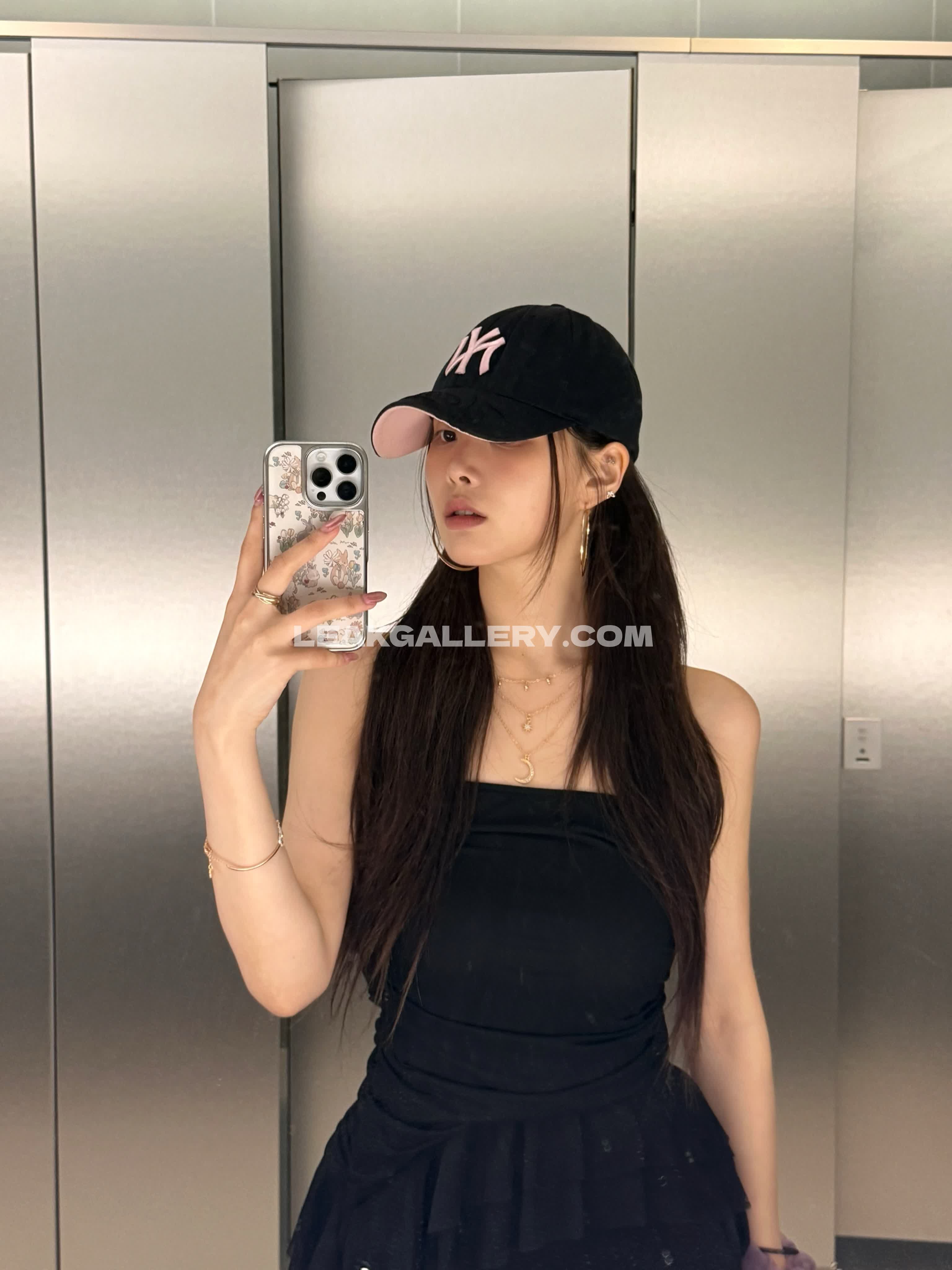 Ur_swan.ing / ex_purple_kiss / swan Exclusive Leaked Nude OnlyFans #13179104