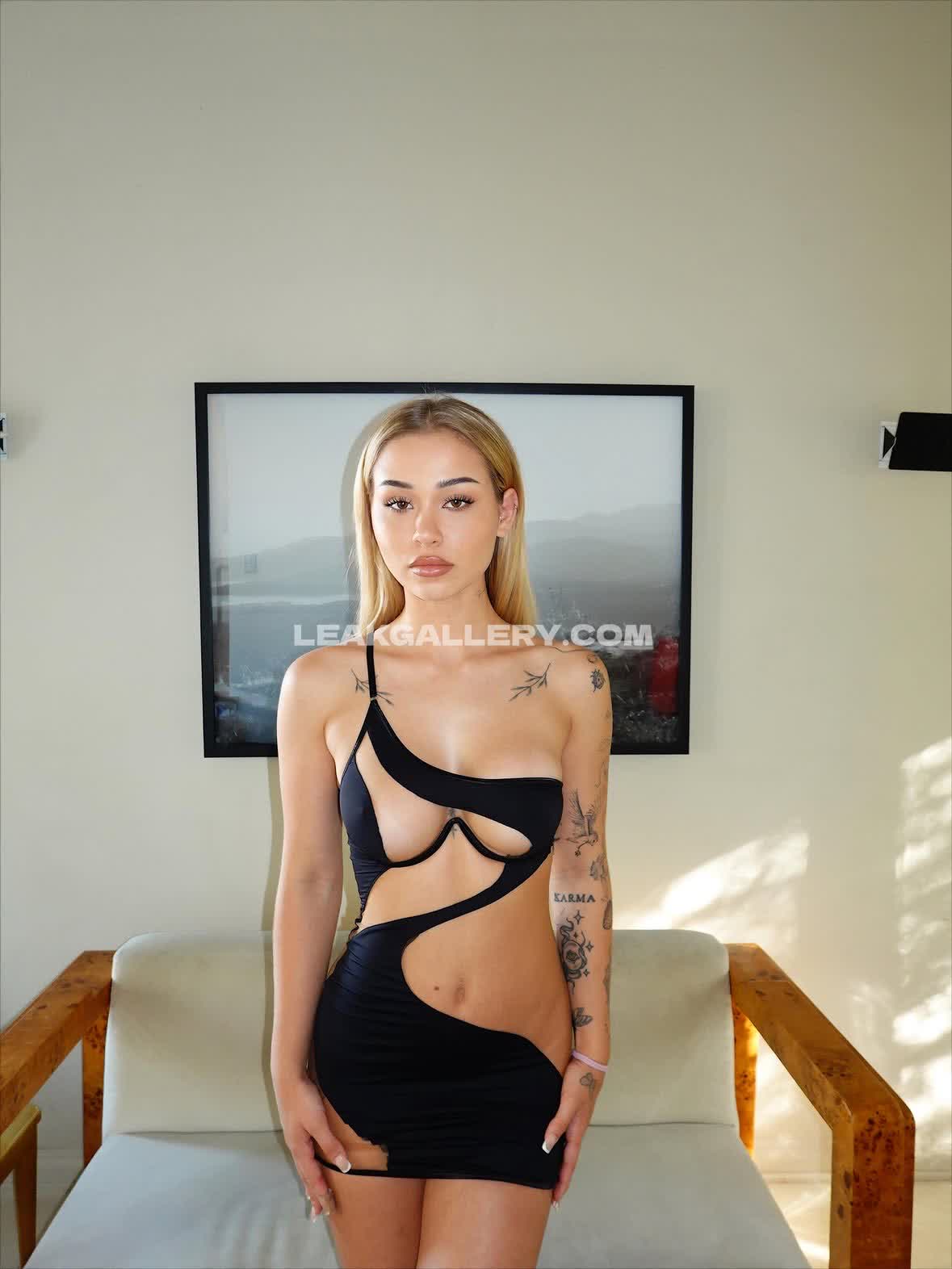 Urbzz Exclusive Leaked Nude OnlyFans #13106734