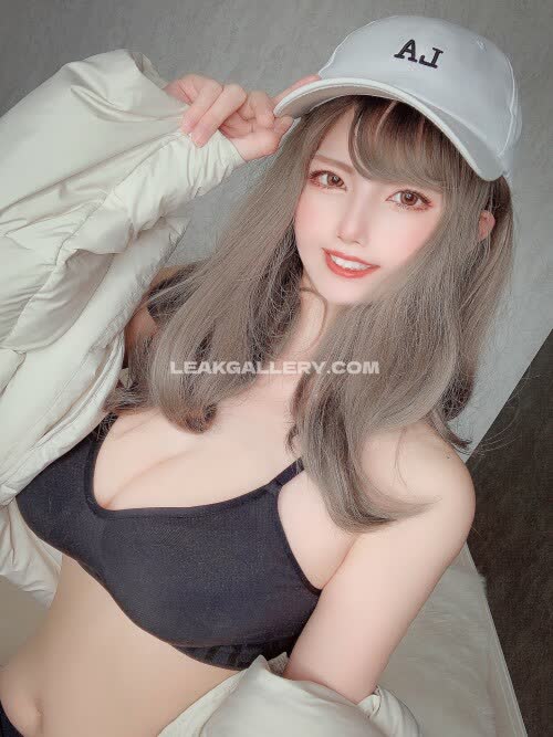 Uri11_27 Exclusive Leaked Nude OnlyFans #14891962