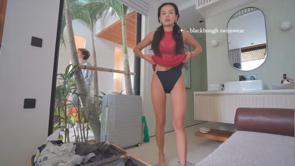 Urmomaaashleyk Red Swimsuit Reveal OnlyFans Video Leaked