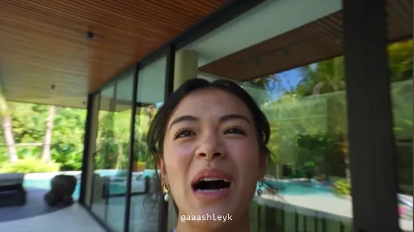 Urmomaaashleyk Bikini Top Tease OnlyFans Video Leaked