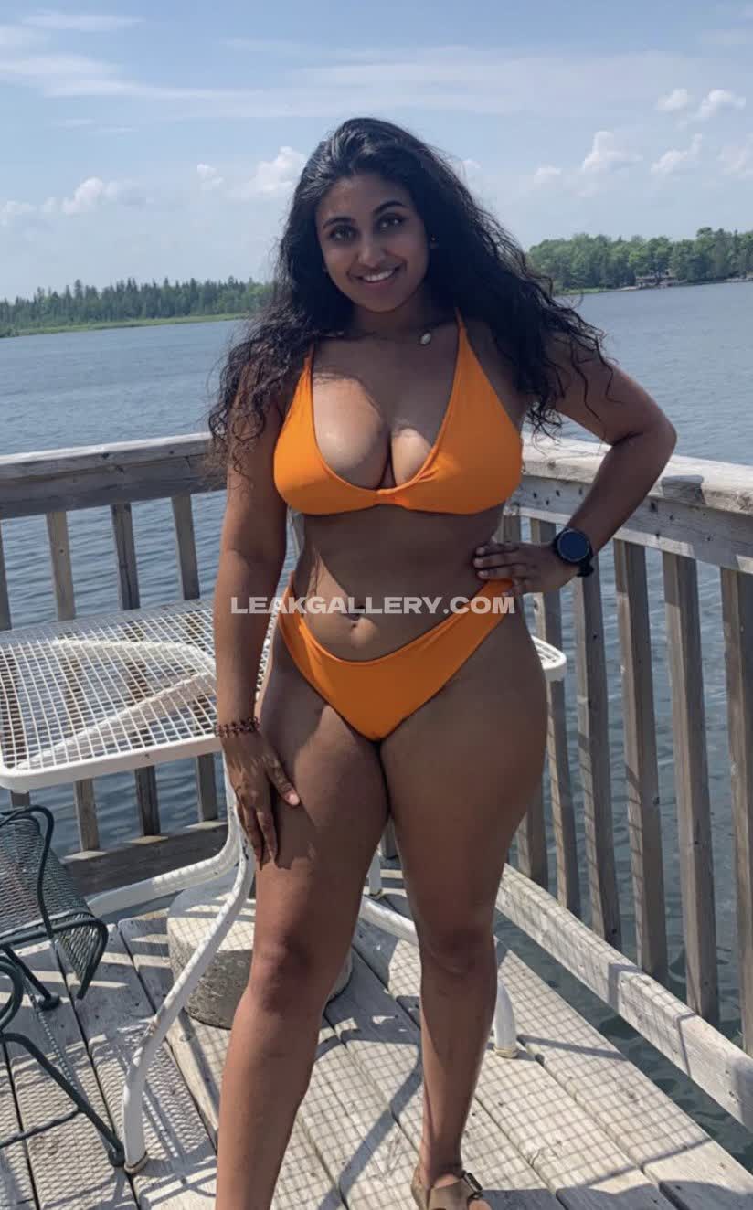 Urvashi_apsaraa / indian_naughty_stuff 独家泄露的OnlyFans裸照 #13530742