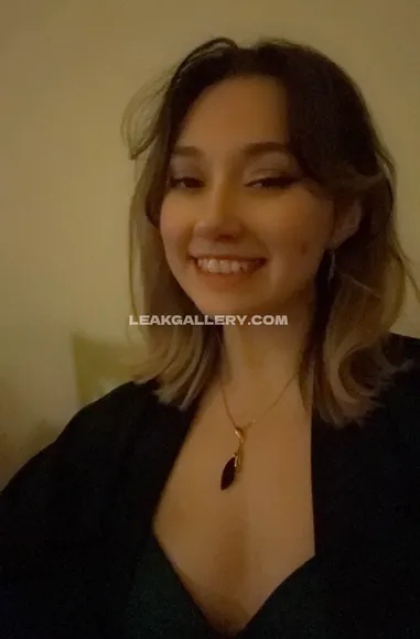 V4ru__ / varu Exclusive Leaked Nude OnlyFans #12737139