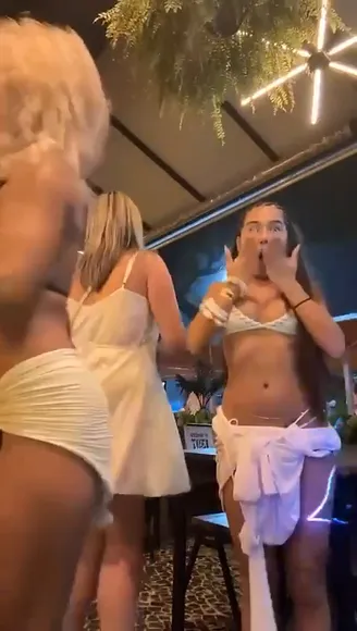 Vaea_brazier Bikini Top Dance Move OnlyFans Video Leaked