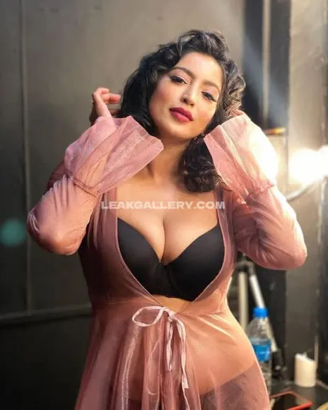 Vaibhavijoshi777 Sheer Robe Tease OnlyFans Photo Leaked
