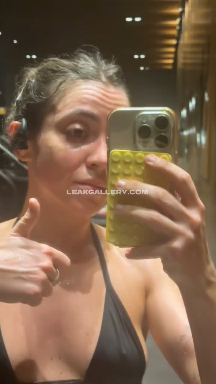 Valenbandeira Exclusive Leaked Nude OnlyFans #13041840