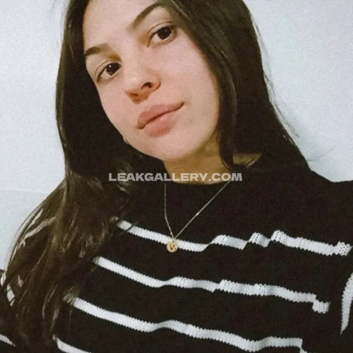 Valeriavillalba / Valeriavillalbaa1 Exclusieve gelekte naaktcontent van OnlyFans #14915930