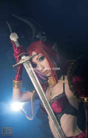 Vandych Red Hair Sword Pose OnlyFans Photo Leaked