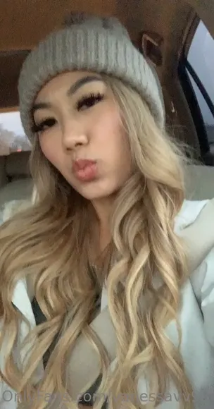 Vanessa_vae Wearing Beanie Pout OnlyFans Video Leaked
