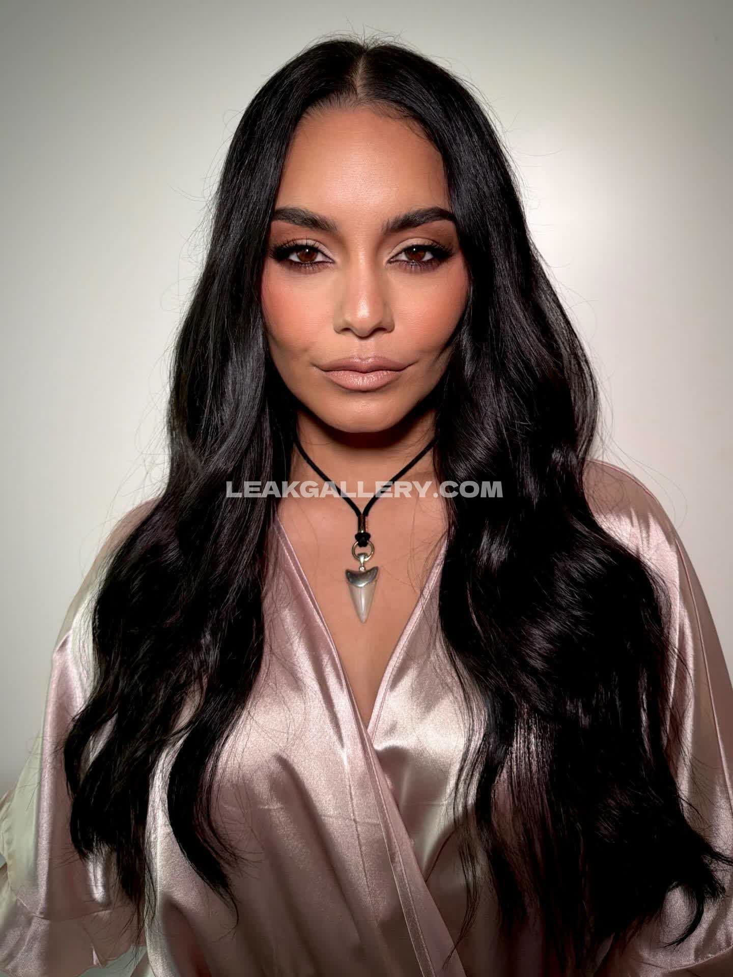 Vanessahudgens Exclusive Leaked Nude OnlyFans #12770651