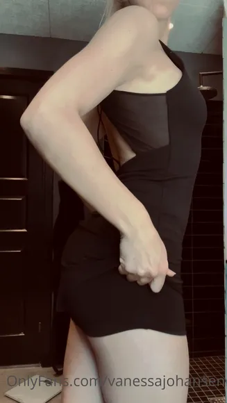 Vanessajohansen Thong Backless Bodysuit OnlyFans Video Leaked