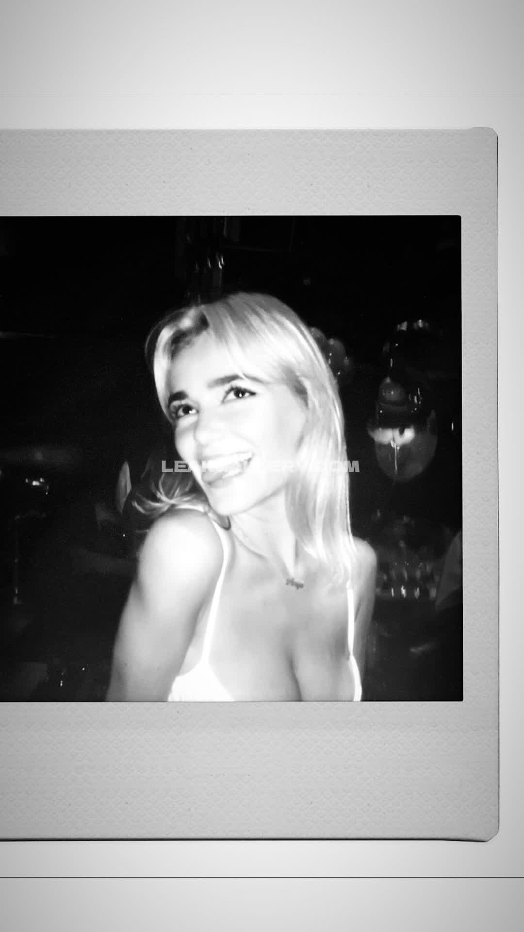 Veronicakelegian Exclusive Leaked Nude OnlyFans #12996100