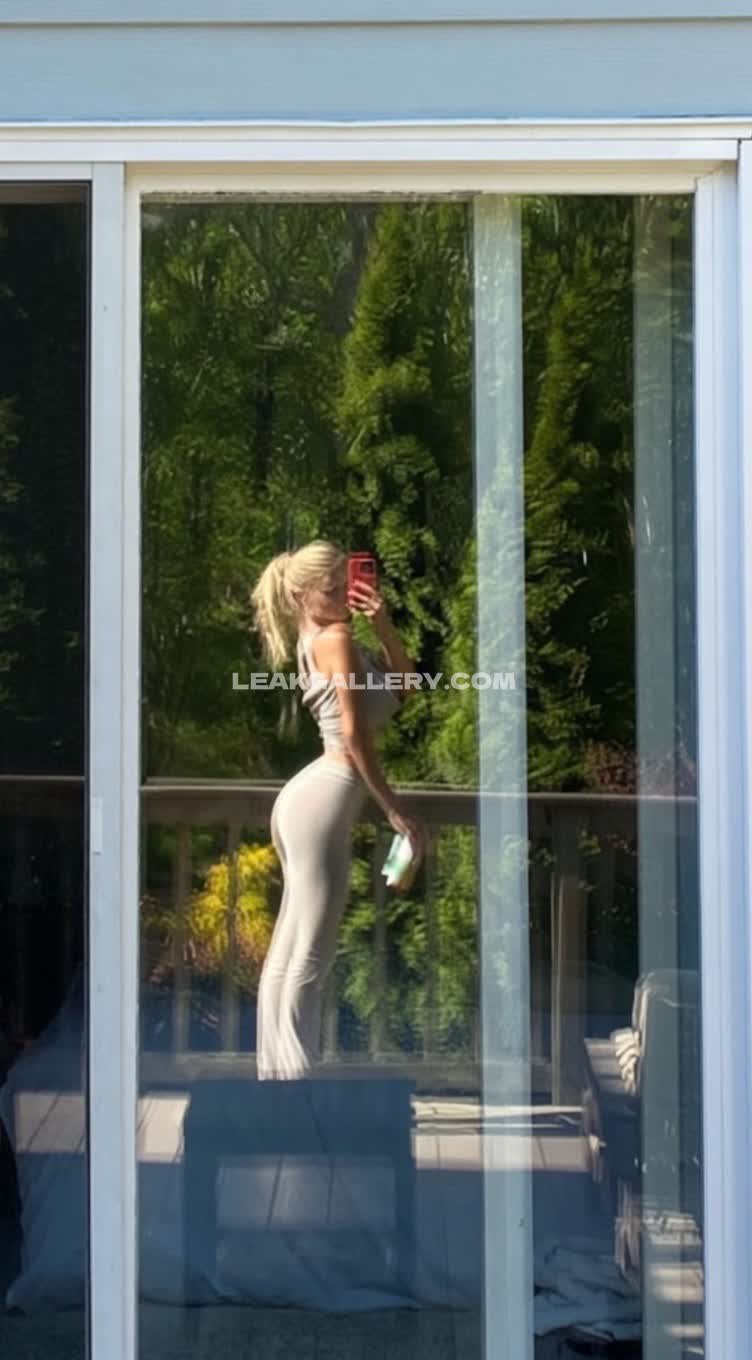 Veronicakelegian Exclusive Leaked Nude OnlyFans #12996101