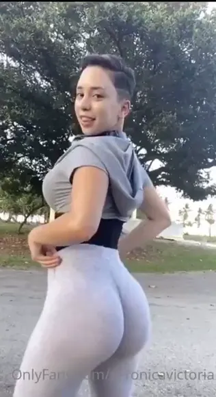 Veronicaperasso Thong Ass Twerking OnlyFans Video Leaked