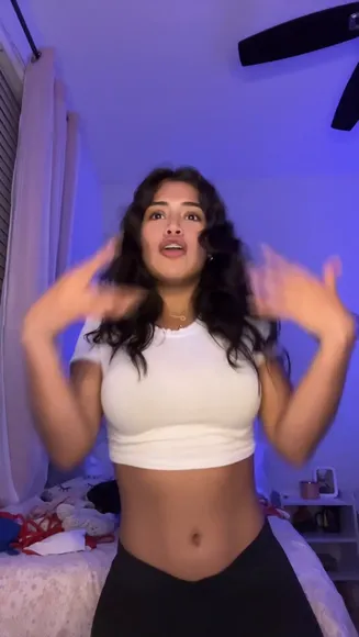 Victoria White Crop Top Tease OnlyFans Video Leaked
