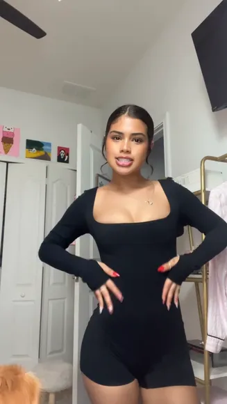 Victoria Black Bodysuit Tease OnlyFans Video Leaked