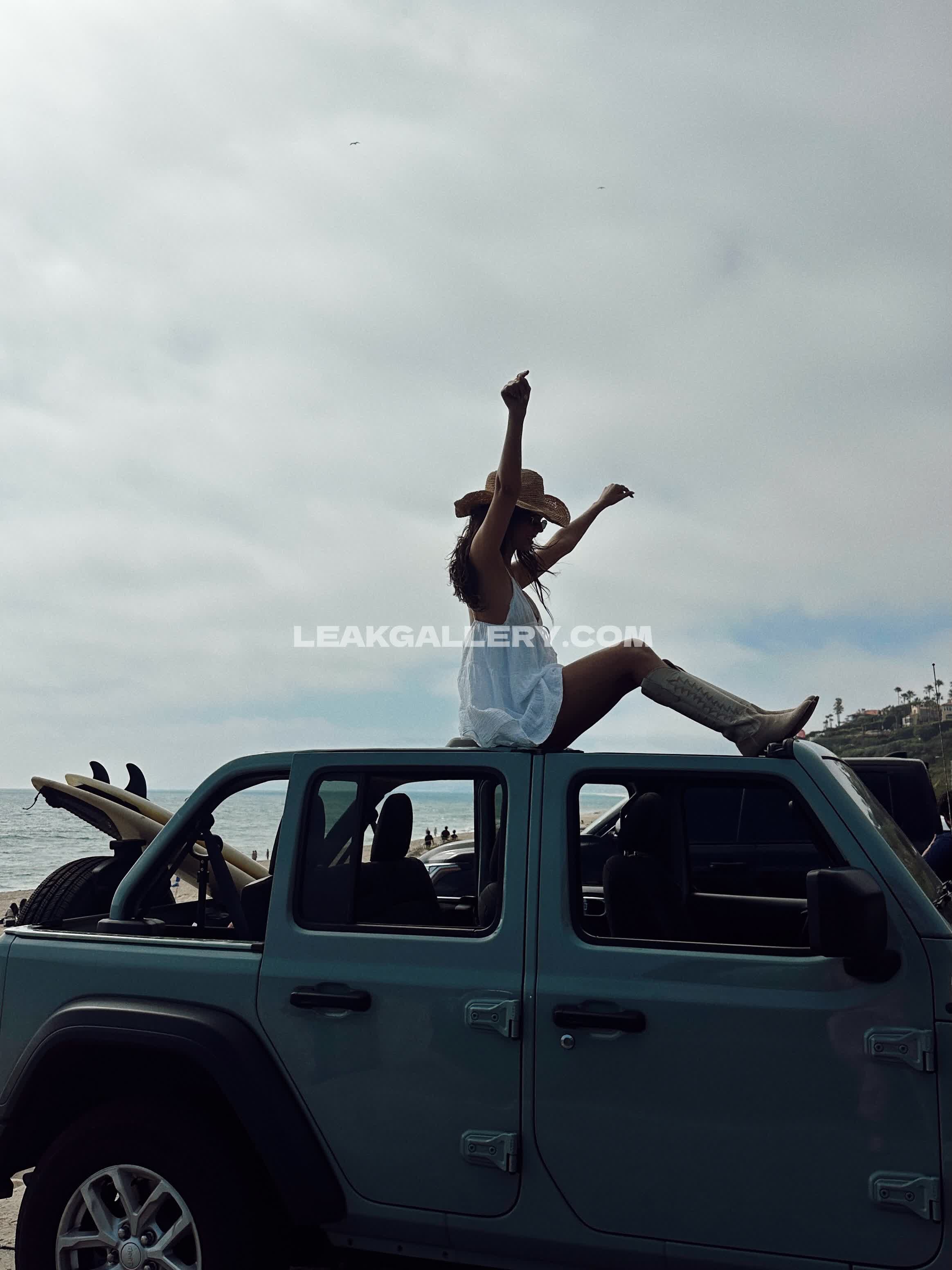 Victoriajustice Exclusive Leaked Nude OnlyFans #12711350