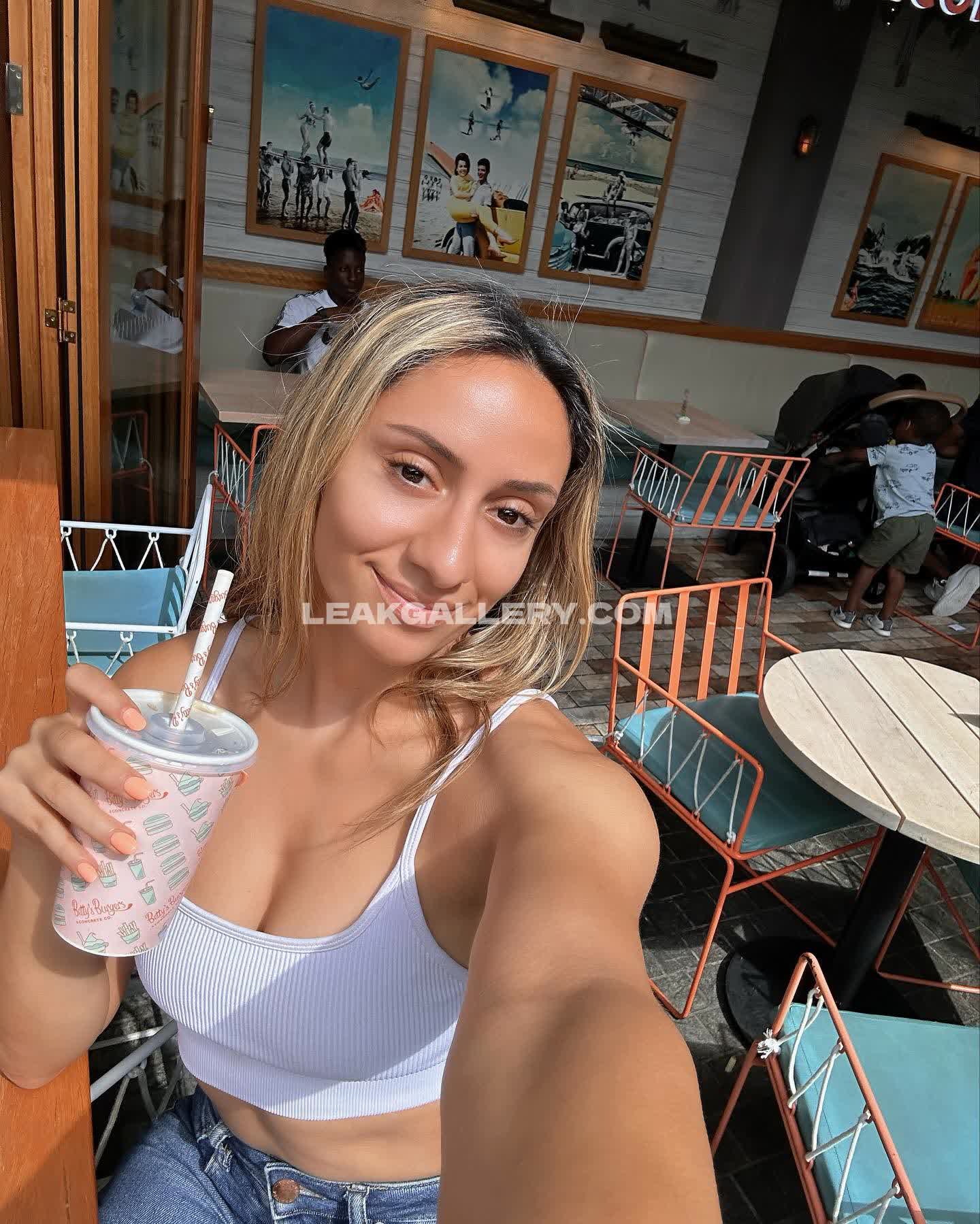 Violetadeemoves / violetadee Exclusive Leaked Nude OnlyFans #13355971