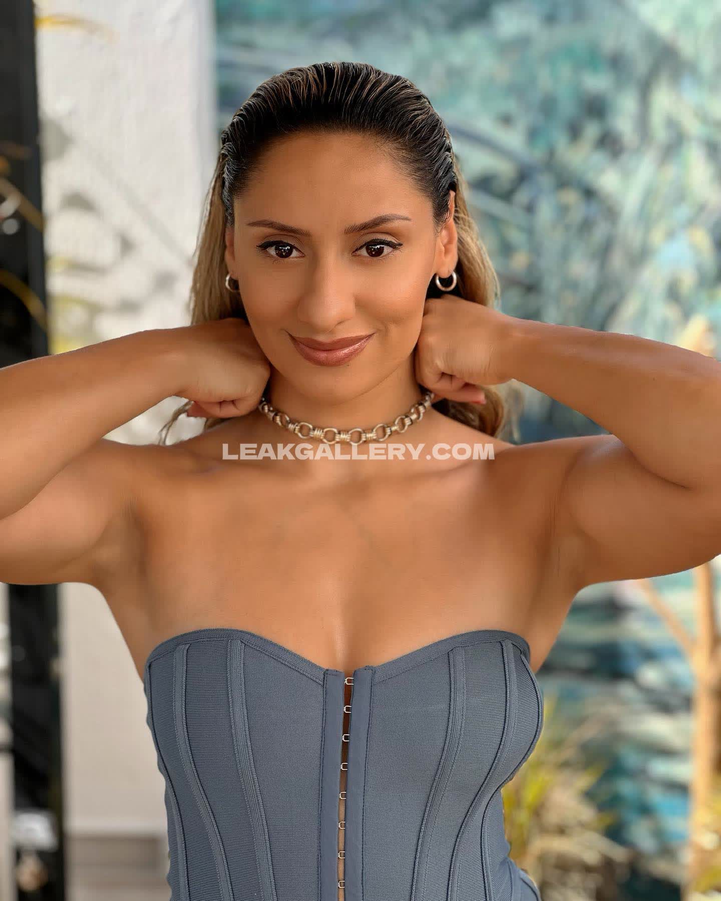 Violetadeemoves / violetadee Exclusive Leaked Nude OnlyFans #13355949