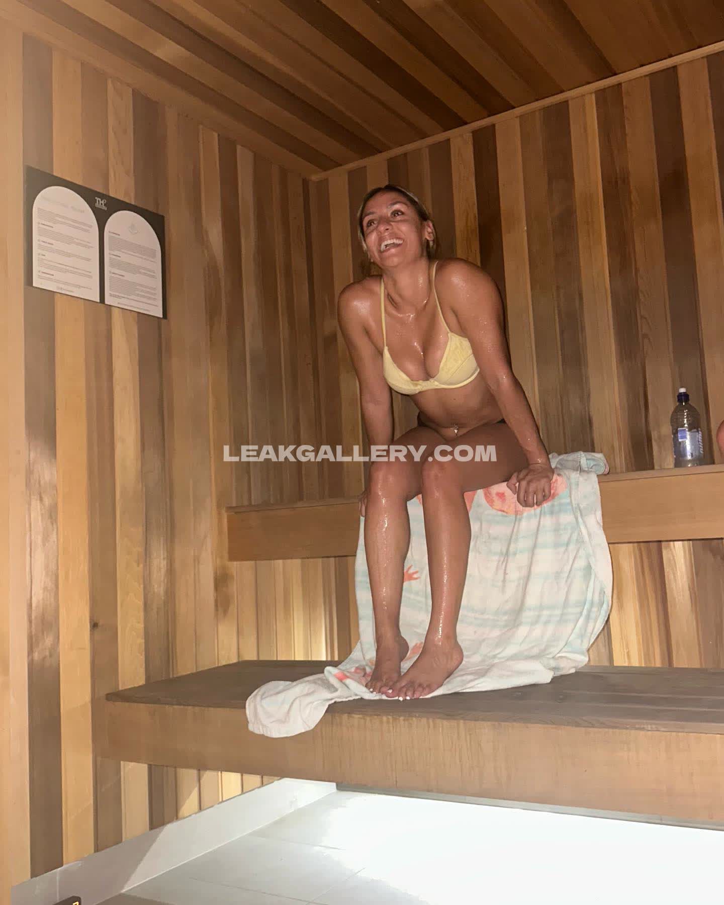 Violetadeemoves / violetadee Exclusive Leaked Nude OnlyFans #12970986