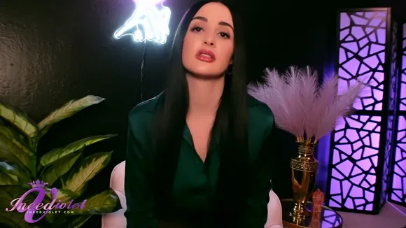 Violetvossxo Green Silk Shirt Tease OnlyFans Video Leaked