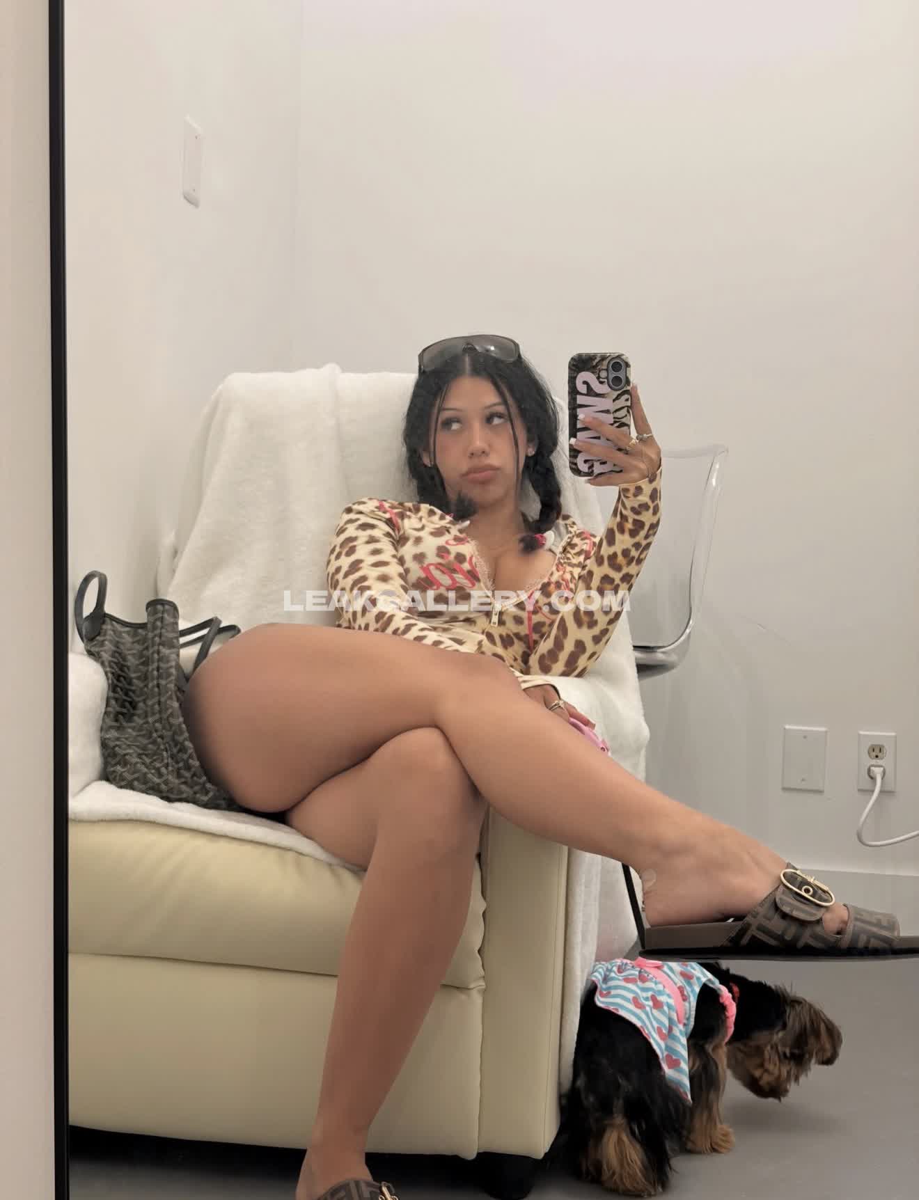 Vivianemilyy Exclusive Leaked Nude OnlyFans #13113433